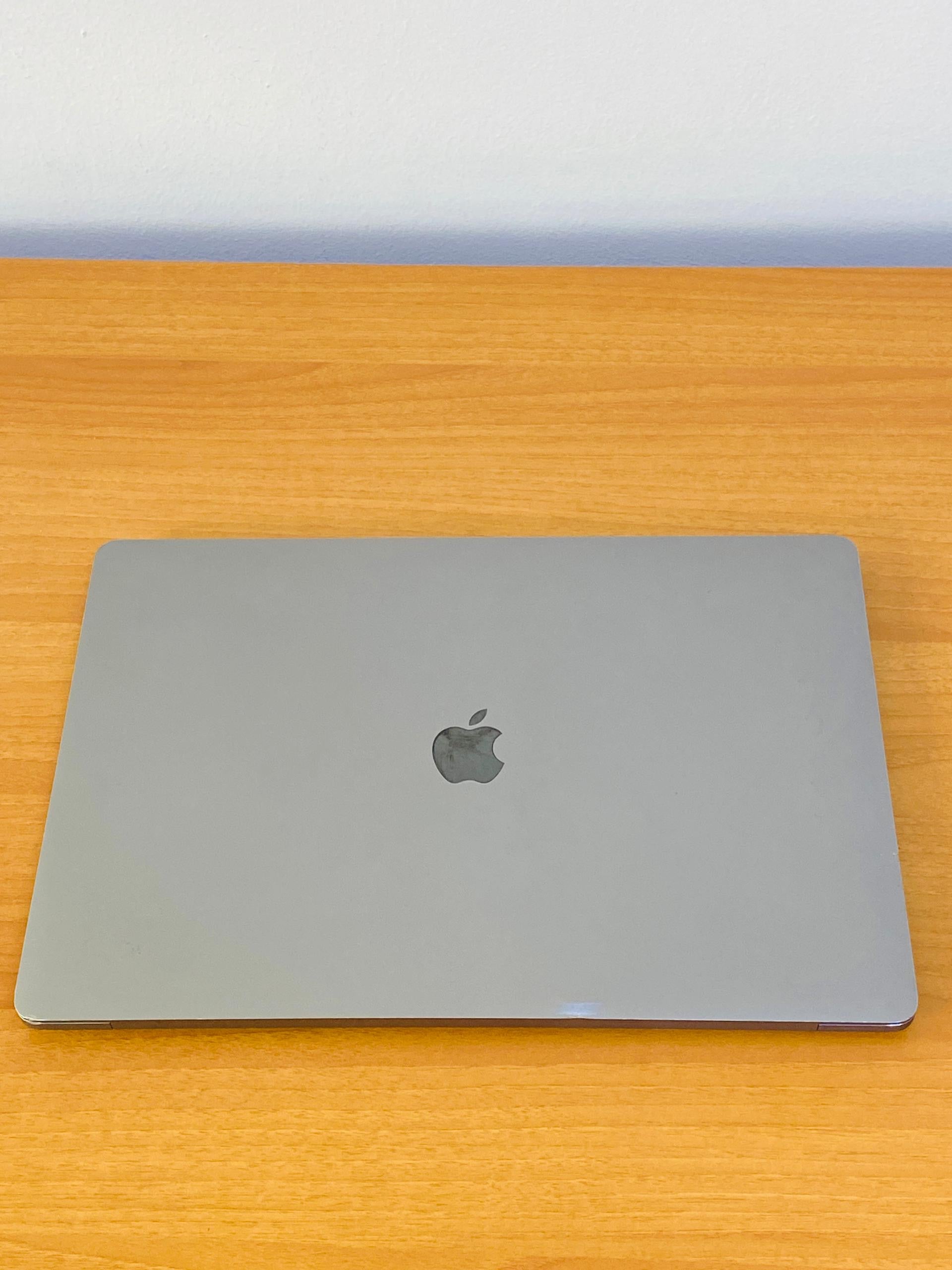 MacBook Pro 2019